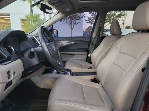 Used 2017 Honda Pilot EX-L image 17