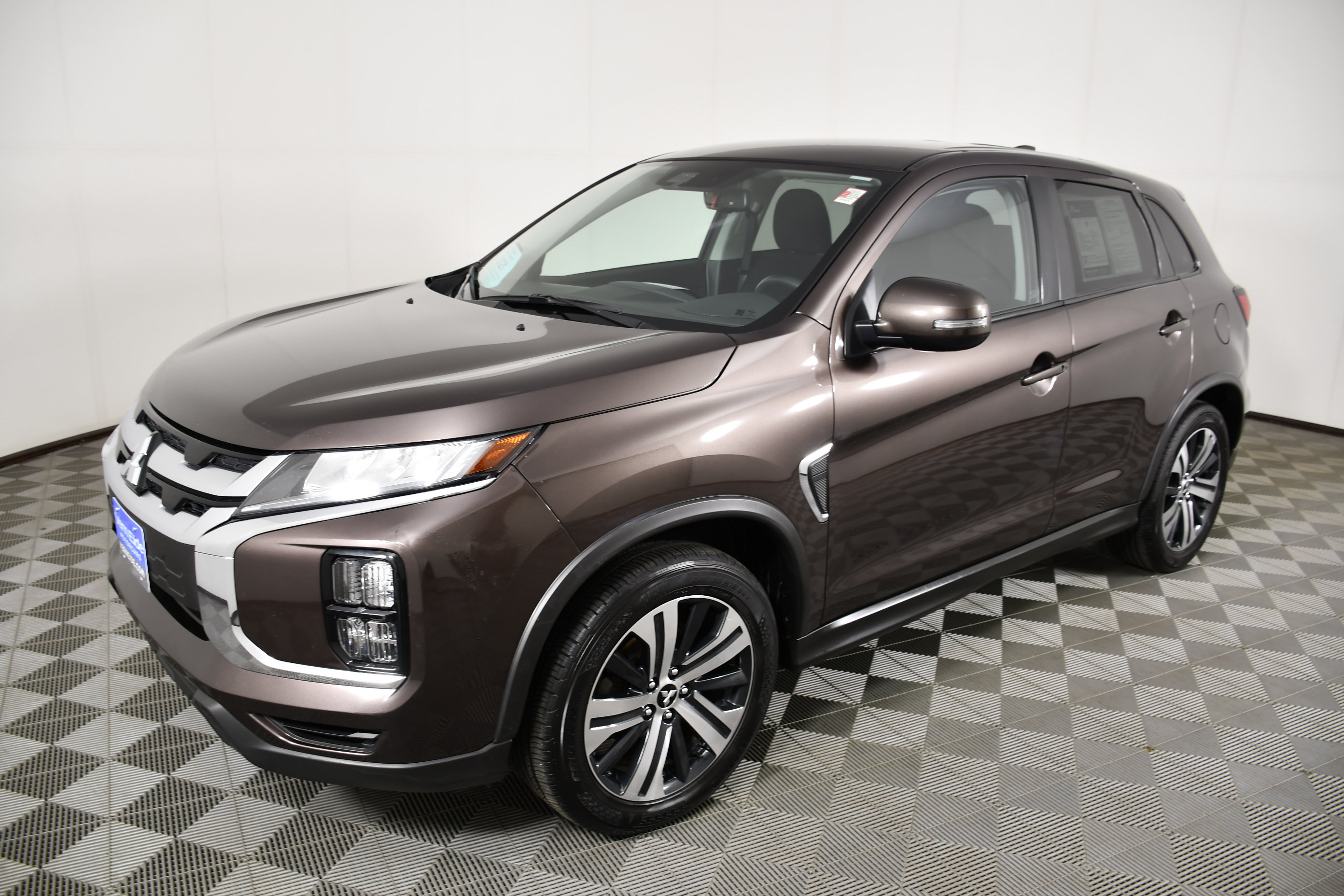Used 2020 Mitsubishi Outlander Sport SE AWD/4WD image 10