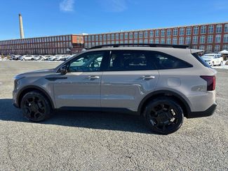 Used 2025 Kia Sorento SX video 2