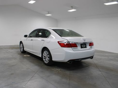 Used 2015 Honda Accord EX-L image 7