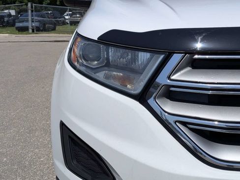 Used 2018 Ford Edge SE AWD/4WD image 10