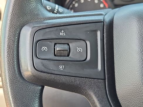 Used 2020 Chevrolet Silverado 1500 Custom w/ Custom Value Package AWD/4WD image 24
