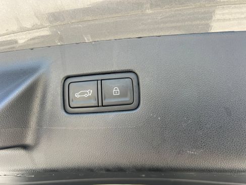 Used 2024 Hyundai Santa Fe Limited FWD image 37