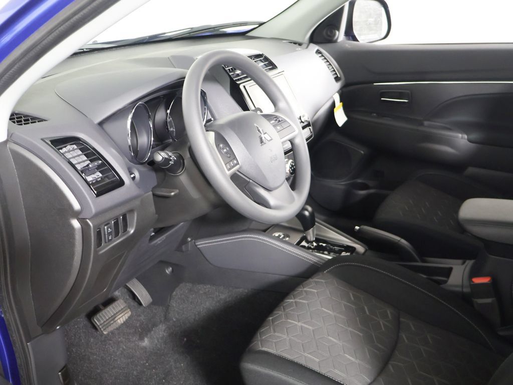 New 2027 Mitsubishi Outlander Sport ES AWD/4WD image 19