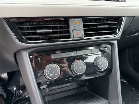 New 2026 Volkswagen Taos S FWD image 19