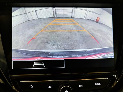 Used 2023 Chevrolet TrailBlazer LT w/ Convenience Package FWD image 14