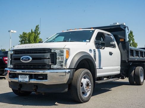 Used 2017 Ford F550 4x4 SuperCab Super Duty image 10