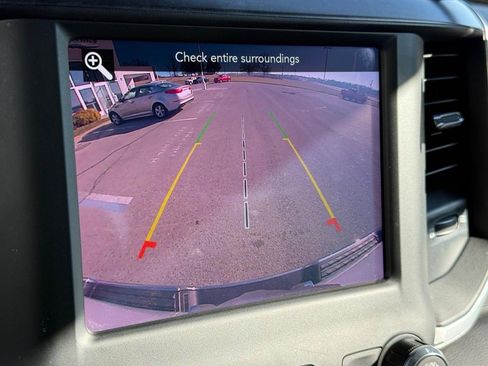 Used 2021 RAM 1500 Big Horn image 24