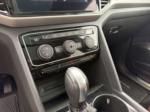 Used 2023 Volkswagen Atlas SE FWD image 19