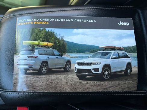 Used 2023 Jeep Grand Cherokee L Laredo AWD/4WD image 56