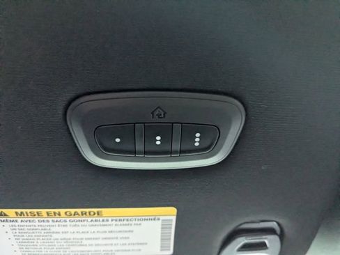 Used 2022 RAM 2500 Laramie w/ Night Edition image 19