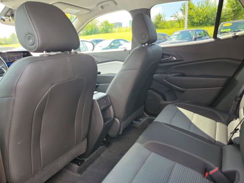 Used 2026 Chevrolet Trax LT w/ Driver Confidence Package FWD image 14