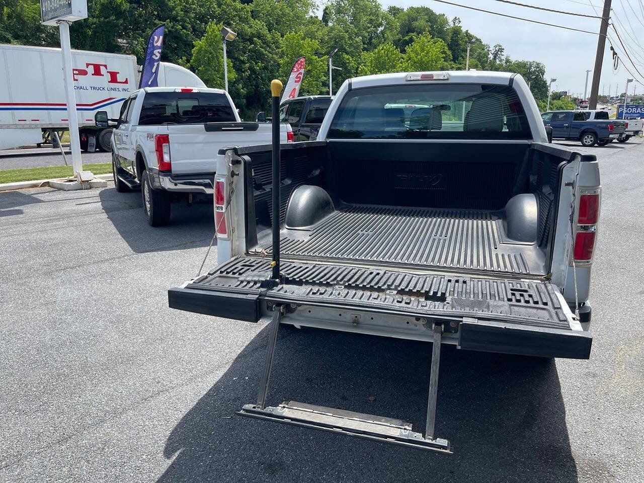 Used 2012 Ford F150 XL w/ XL Plus Pkg AWD/4WD image 8