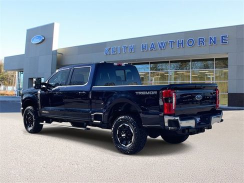 Certified 2025 Ford F250 Lariat w/ Lariat Ultimate Package image 4