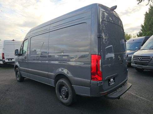 New 2025 Mercedes-Benz Sprinter 2500 image 4