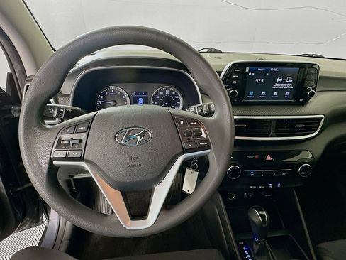 Used 2021 Hyundai Tucson SE FWD image 11