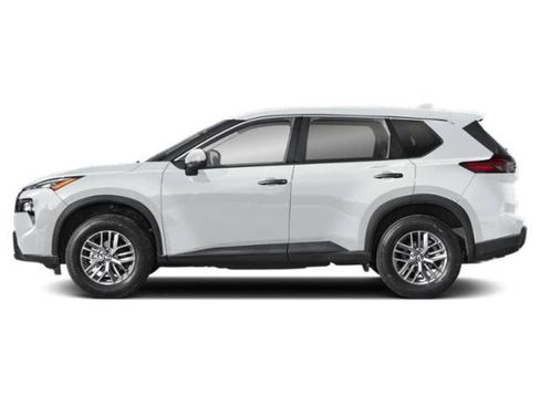 Used 2025 Nissan Rogue S FWD image 3