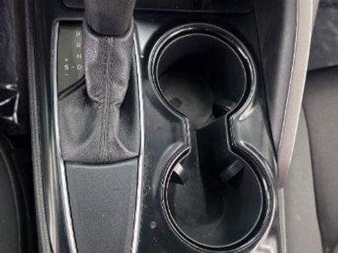 Used 2020 Toyota Camry LE FWD image 26