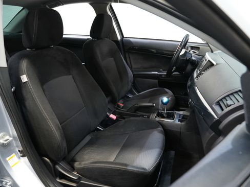 Used 2015 Mitsubishi Lancer Evolution GSR image 33