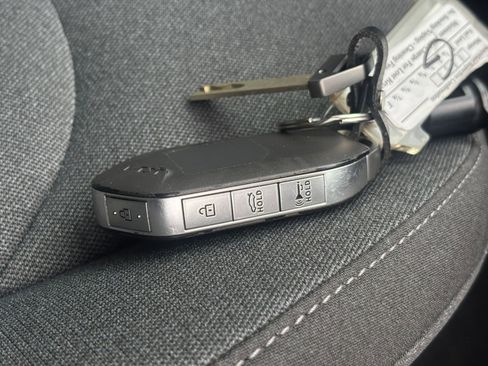 Used 2025 Kia K4 FWD image 21