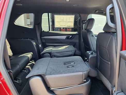 New 2026 Buick Enclave Sport Touring w/ Super Cruise Package image 48