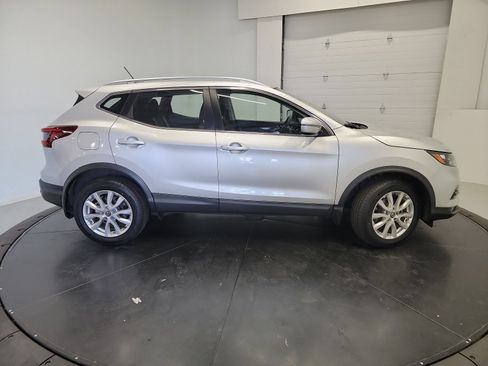 Used 2021 Nissan Rogue Sport SV FWD image 11