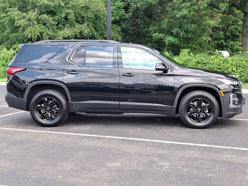 Certified 2023 Chevrolet Traverse LT FWD image 26
