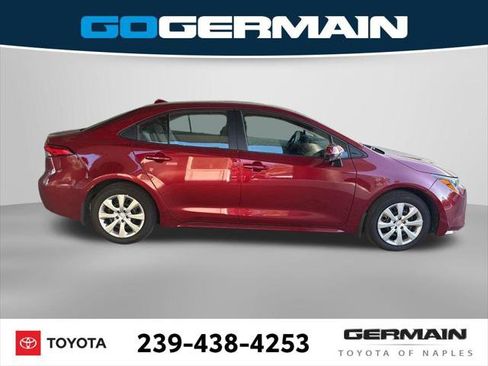 Certified 2025 Toyota Corolla LE image 9