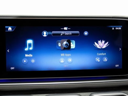 Used 2024 Mercedes-Benz GLS 450 4MATIC image 29