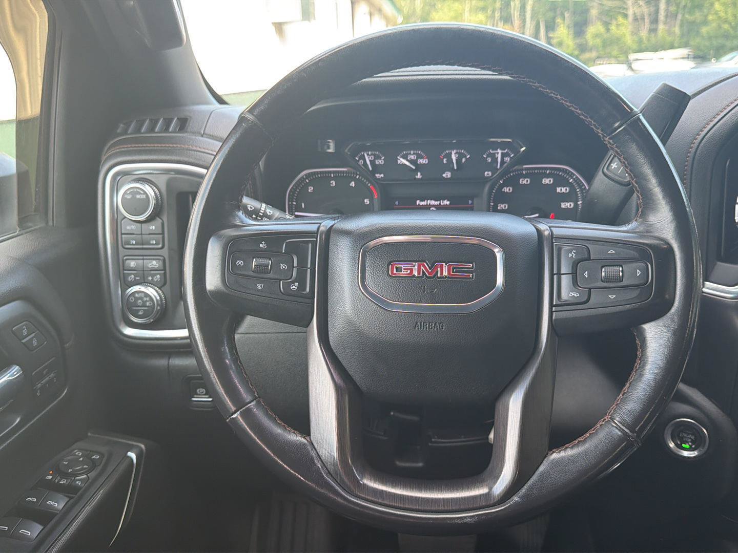 Certified 2022 GMC Sierra 2500 AT4 AWD/4WD image 16