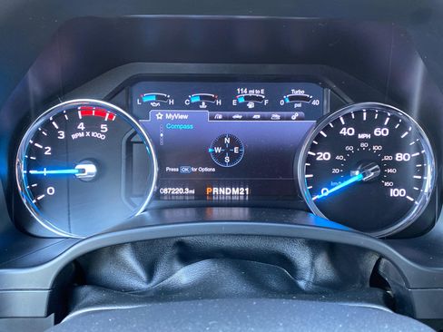 Used 2017 Ford F350 Lariat w/ FX4 Off-Road Package image 15