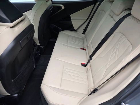 Used 2025 BMW X3 xDrive30i w/ Convenience Package image 14