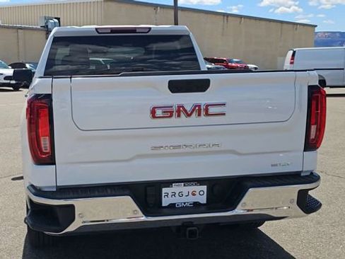 Used 2024 GMC Sierra 1500 SLT w/ SLT Convenience Package AWD/4WD image 7