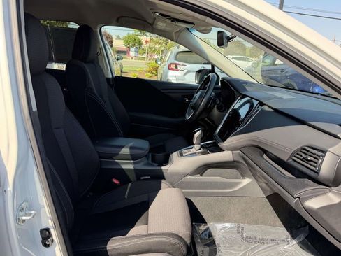 Used 2022 Subaru Outback Premium AWD/4WD image 12