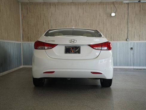 Used 2012 Hyundai Elantra GLS w/ Preferred Pkg 3 FWD image 8