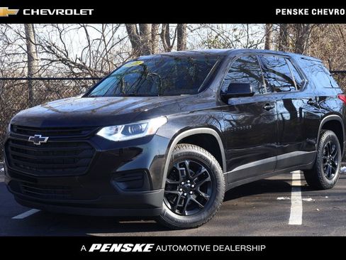 Used 2021 Chevrolet Traverse LS w/ LPO, Blackout Package image 1