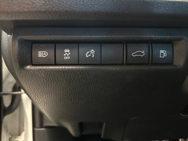Used 2025 Toyota Camry SE FWD image 20
