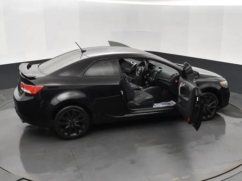 Used 2012 Kia Forte Koup SX w/ Leather Pkg FWD image 6
