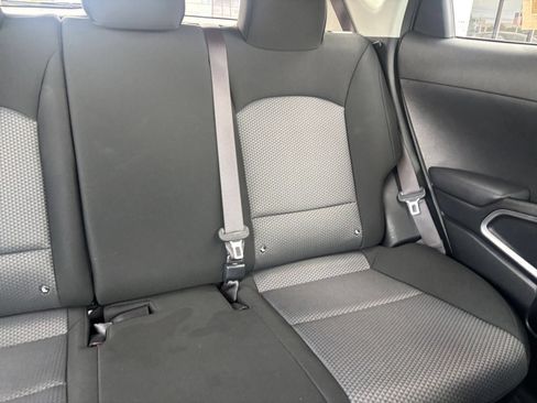 Used 2025 Kia Soul LX w/ LX Technology Package FWD image 35