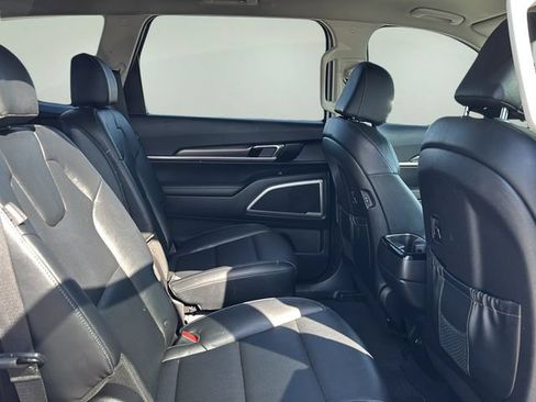 Used 2023 Kia Telluride S AWD/4WD image 12