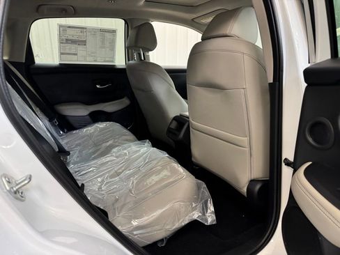 New 2026 Honda HR-V EX-L image 21