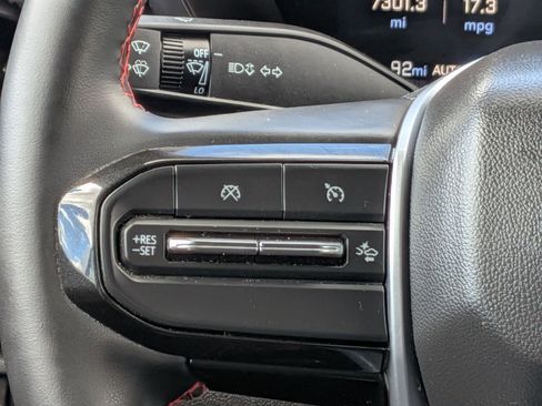 Used 2025 Chevrolet Colorado W/T w/ WT Convenience Package II AWD/4WD image 19