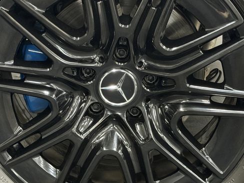 Used 2025 Mercedes-Benz G 580 w/ EQ Technology image 17