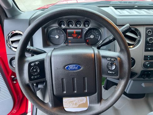 Used 2015 Ford F250 XLT w/ XLT Premium Package image 29