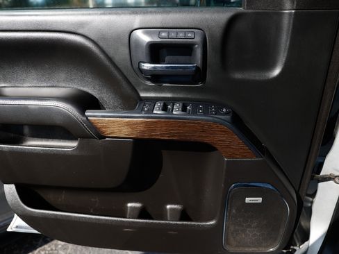 Used 2018 GMC Sierra 2500 Denali w/ Duramax Plus Package image 47