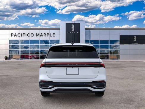 New 2026 Lincoln Nautilus Black Label AWD/4WD image 5