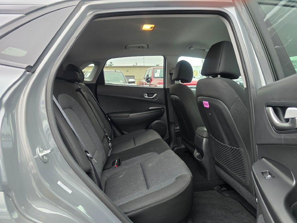 Used 2023 Hyundai Kona SE FWD image 12