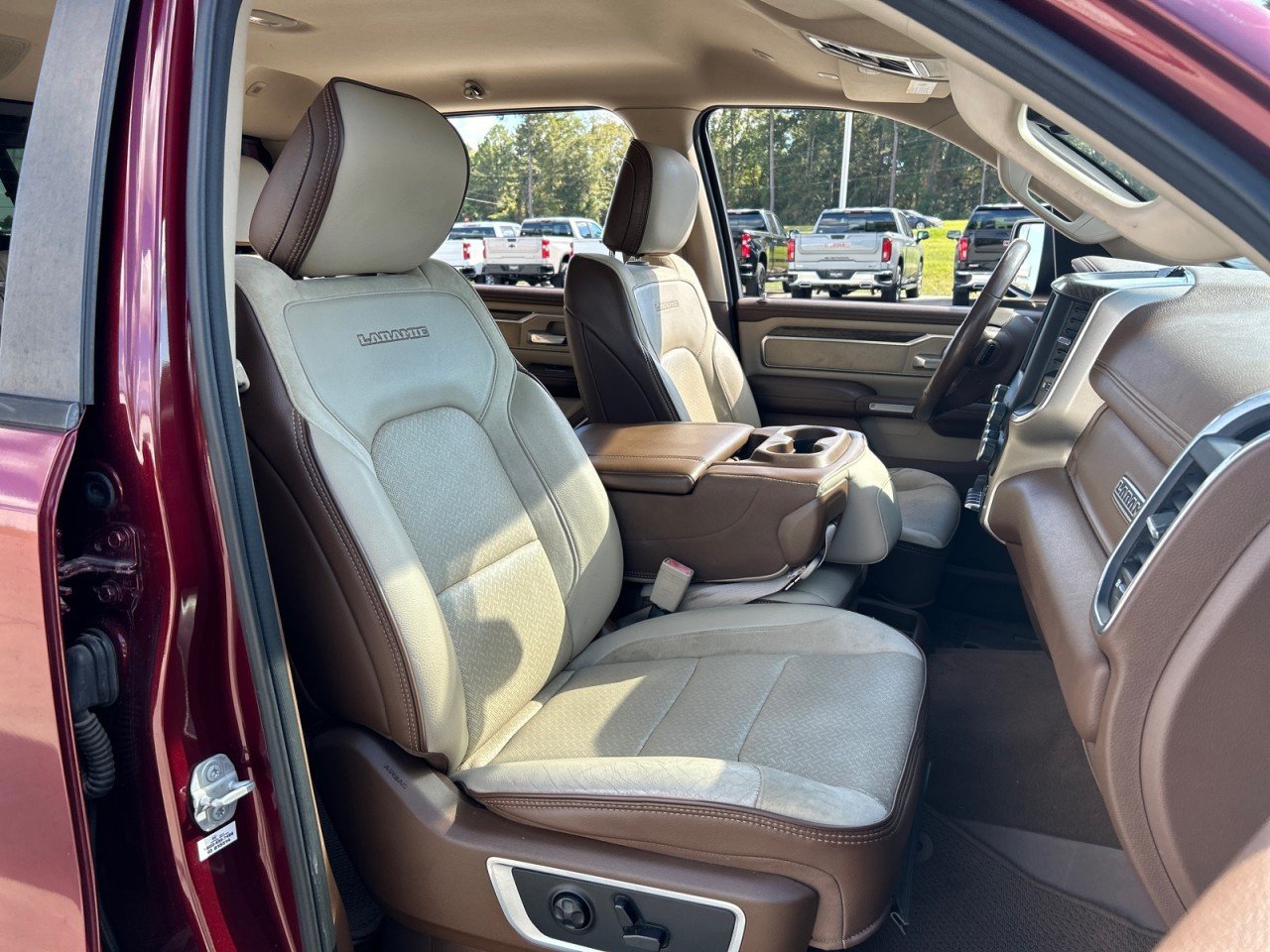 Used 2019 RAM 1500 Laramie AWD/4WD image 22