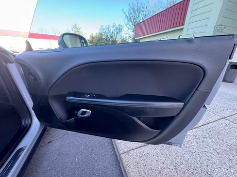 Used 2021 Dodge Challenger R/T RWD image 16