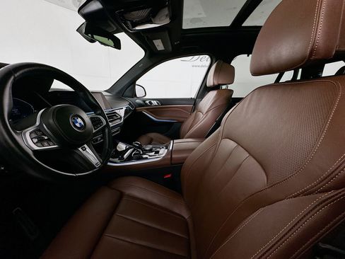 Used 2021 BMW X5 xDrive45e w/ M Sport Package image 18